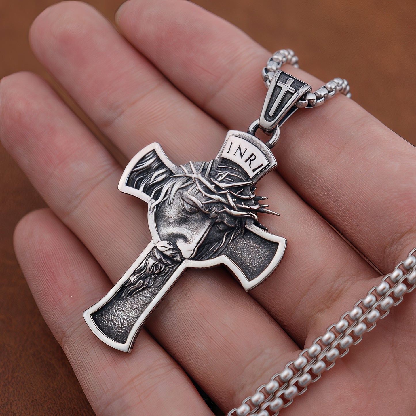 VIA CRUCIS.