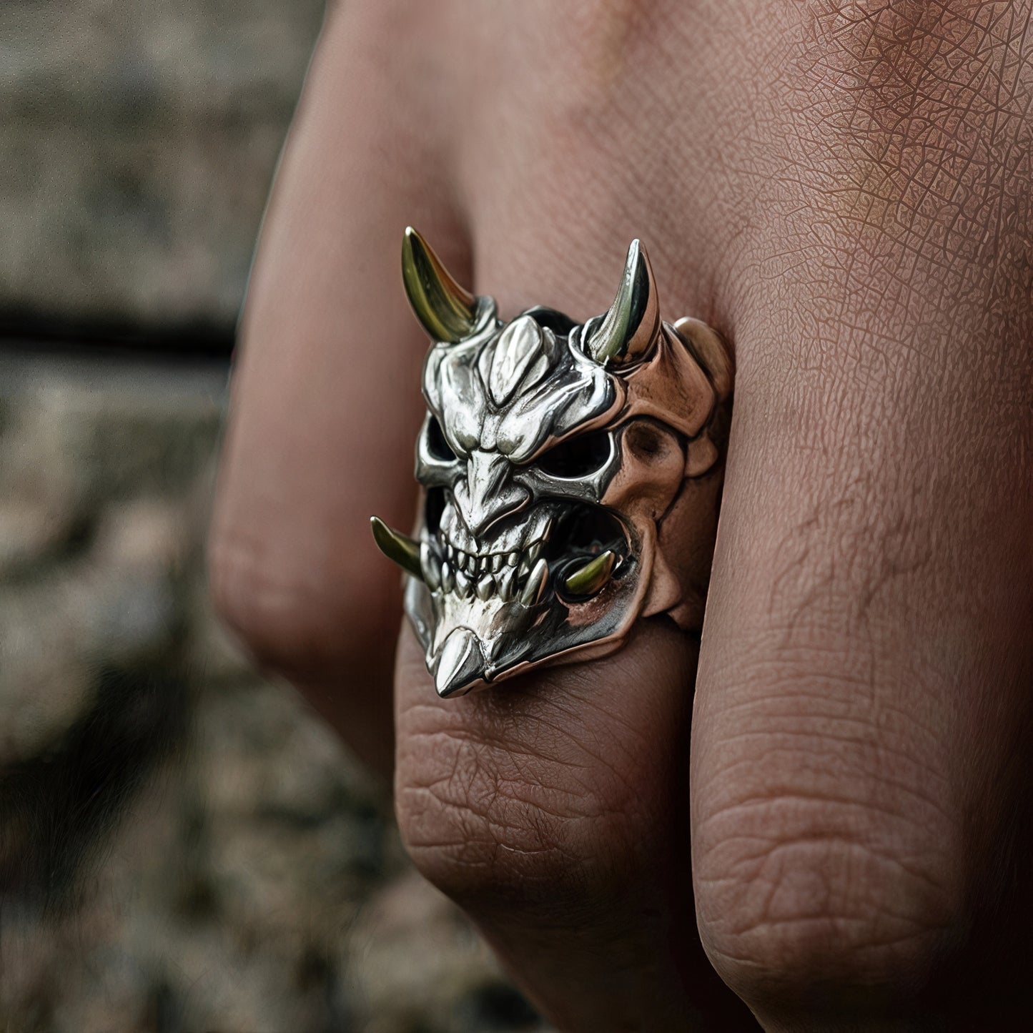 ONI’RAK.
