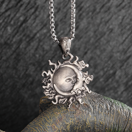 SOL & LUNA.